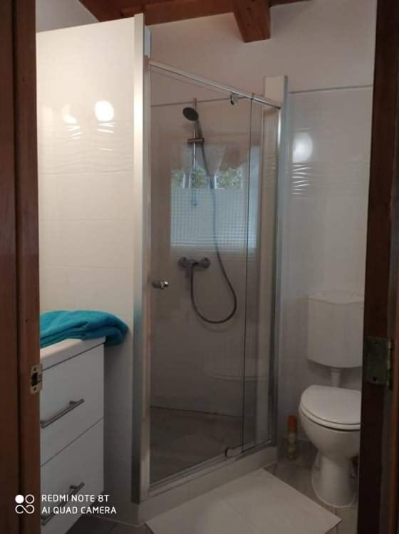 Negy Evszak Apartmanhaz 잘라카로쉬 외부 사진